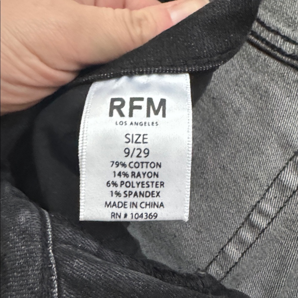 RFM Hailey Wide-Leg High-Rise Jeans - Picture 2 of 5